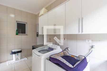 Casa de condomínio para alugar com 500m², 5 quartos e 8 vagasÁrea de Serviço