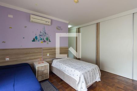 Casa de condomínio para alugar com 500m², 5 quartos e 8 vagasSuíte 2