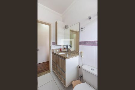 Casa de condomínio para alugar com 500m², 5 quartos e 8 vagasBanheiro da Suíte 2