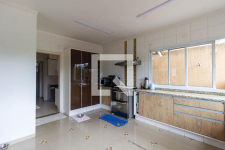 Casa de condomínio para alugar com 500m², 5 quartos e 8 vagasCozinha