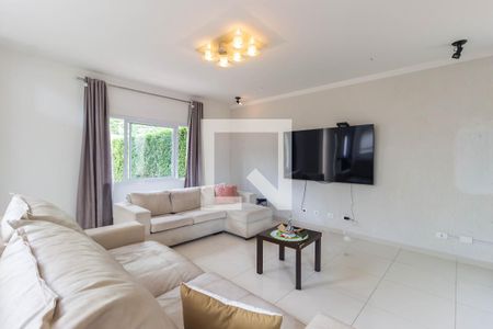 Sala de casa de condomínio para alugar com 5 quartos, 500m² em Parque dos Príncipes, São Paulo