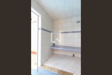 Casa de condomínio para alugar com 500m², 5 quartos e 8 vagasSauna