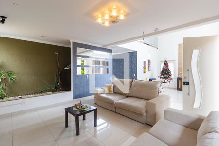 Sala de casa de condomínio para alugar com 5 quartos, 500m² em Parque dos Príncipes, São Paulo