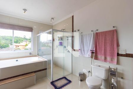 Casa de condomínio para alugar com 500m², 5 quartos e 8 vagasBanheiro da Suíte 1