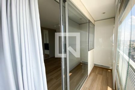 Sacada de apartamento para alugar com 1 quarto, 32m² em Centro, Osasco