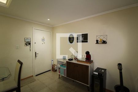 Entrada de apartamento à venda com 2 quartos, 70m² em Harmonia, Canoas