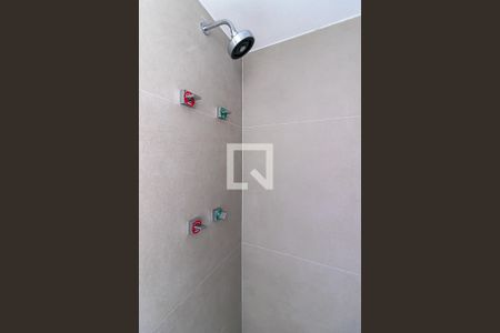 Banheiro de apartamento para alugar com 1 quarto, 28m² em Vila Nova Conceição, São Paulo