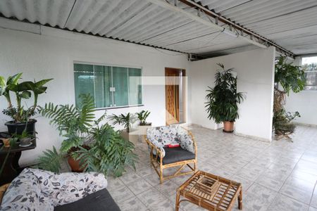 Casa à venda com 250m², 3 quartos e 2 vagasVaranda