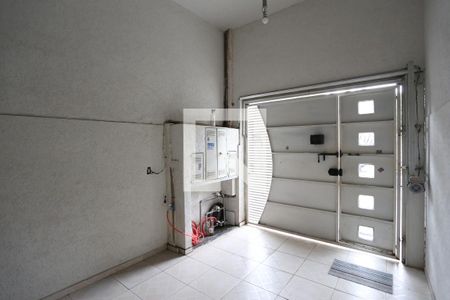 Casa à venda com 250m², 3 quartos e 2 vagasGaragem