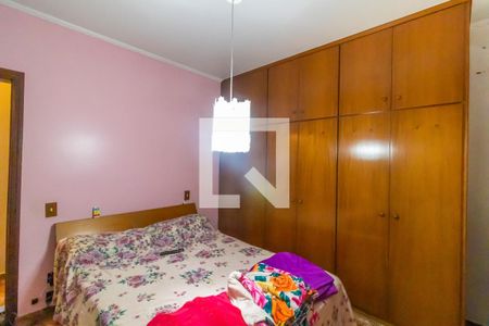 Casa à venda com 400m², 3 quartos e 7 vagas Casa à venda com 400m², 3 quartos e 7 vagasQuarto