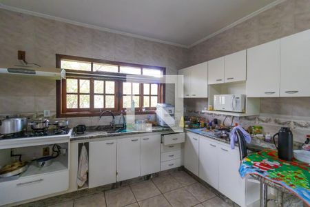 Casa à venda com 400m², 3 quartos e 7 vagas Casa à venda com 400m², 3 quartos e 7 vagasCozinha