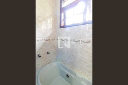 Casa à venda com 400m², 3 quartos e 7 vagas Casa à venda com 400m², 3 quartos e 7 vagasBanheiro da Suíte