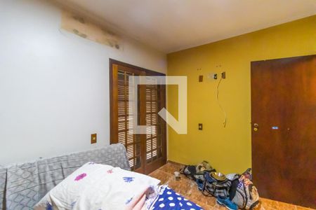 Casa à venda com 400m², 3 quartos e 7 vagas Casa à venda com 400m², 3 quartos e 7 vagasSuíte