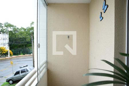 Sacada de apartamento para alugar com 2 quartos, 47m² em Jardim Ísis, Cotia