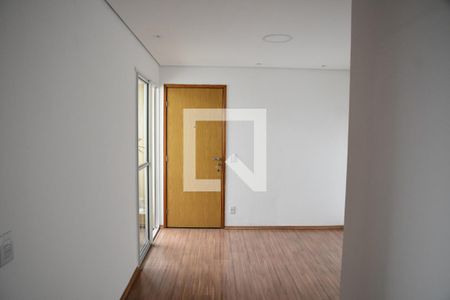 Sala de apartamento para alugar com 2 quartos, 47m² em Jardim Ísis, Cotia