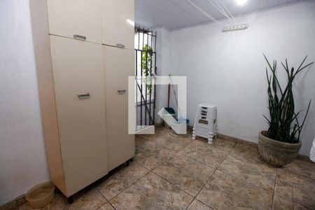 Casa à venda com 110m², 3 quartos e 2 vagasÁrea de Serviço