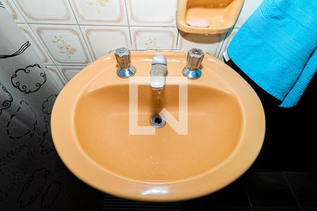 Casa à venda com 360m², 2 quartos e 6 vagasBanheiro