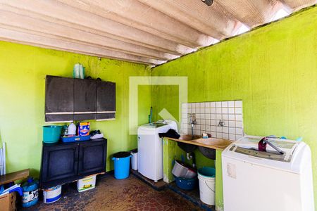 Casa à venda com 360m², 2 quartos e 6 vagasÁrea de Serviço