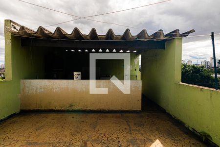 Casa à venda com 360m², 2 quartos e 6 vagasÁrea de Serviço