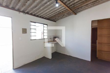 Casa para alugar com 250m², 5 quartos e 4 vagasCozinha da Edicula