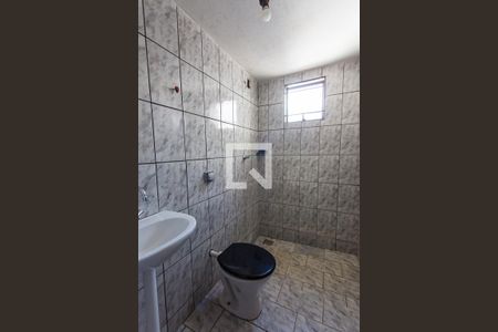 Casa para alugar com 250m², 5 quartos e 4 vagasBanheiro da Edicula