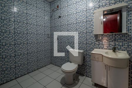 Casa à venda com 142m², 4 quartos e 2 vagasBanheiro 2