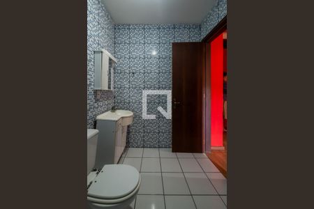 Casa à venda com 142m², 4 quartos e 2 vagasBanheiro 2