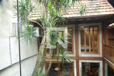 Casa à venda com 320m², 3 quartos e sem vaga Casa à venda com 320m², 3 quartos e sem vagaQuarto vista