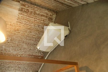 Casa à venda com 320m², 3 quartos e sem vaga Casa à venda com 320m², 3 quartos e sem vagaQuarto