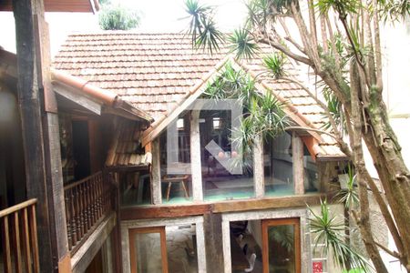 Casa à venda com 320m², 3 quartos e sem vaga Casa à venda com 320m², 3 quartos e sem vagaQuarto vista