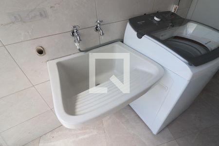 Casa à venda com 230m², 3 quartos e 2 vagasÁrea de Serviço