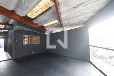 Casa à venda com 230m², 3 quartos e 2 vagasGaragem