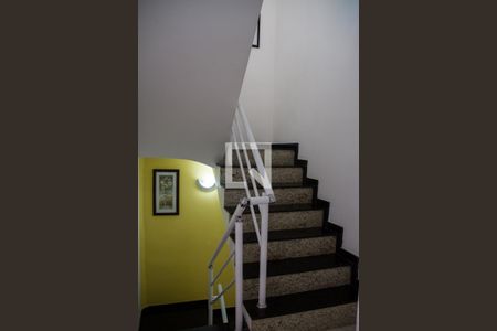 Escada de casa de condomínio à venda com 3 quartos, 190m² em Piedade, Rio de Janeiro