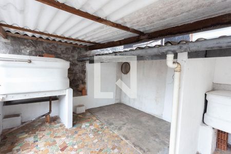 Casa à venda com 100m², 2 quartos e 2 vagas Casa à venda com 100m², 2 quartos e 2 vagasLage