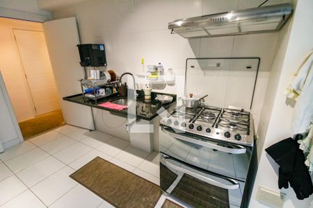 Apartamento à venda com 110m², 3 quartos e 2 vagas Apartamento à venda com 110m², 3 quartos e 2 vagasCozinha - Armários