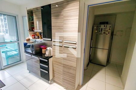 Apartamento à venda com 110m², 3 quartos e 2 vagas Apartamento à venda com 110m², 3 quartos e 2 vagasCozinha - Armários