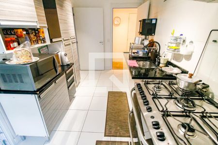 Apartamento à venda com 110m², 3 quartos e 2 vagas Apartamento à venda com 110m², 3 quartos e 2 vagasCozinha - Armários