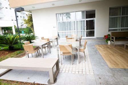 Apartamento à venda com 110m², 3 quartos e 2 vagas Apartamento à venda com 110m², 3 quartos e 2 vagasÁrea comum - Churrasqueira