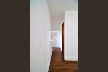 Corredor de apartamento para alugar com 3 quartos, 92m² em Jardim Utinga, Santo André