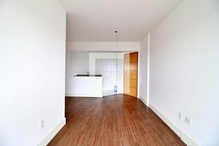 Sala de apartamento para alugar com 3 quartos, 92m² em Jardim Utinga, Santo André