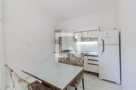 Sala/Cozinha de casa de condomínio para alugar com 2 quartos, 60m² em Real Parque, São José