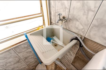 Apartamento para alugar com 70m², 2 quartos e 1 vagaÁrea de Serviço