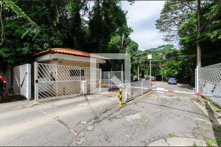 Apartamento para alugar com 70m², 2 quartos e 1 vagaFachada