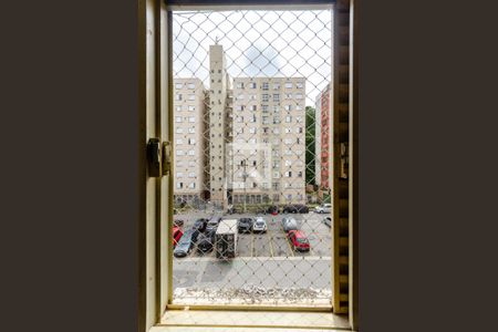 Quarto 1 - Janela de apartamento para alugar com 2 quartos, 70m² em Jardim Vivan, São Paulo