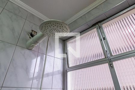 Apartamento para alugar com 75390m², 3 quartos e 1 vaga Apartamento para alugar com 75390m², 3 quartos e 1 vagaDetalhe do banheiro