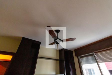 Apartamento para alugar com 75390m², 3 quartos e 1 vaga Apartamento para alugar com 75390m², 3 quartos e 1 vagaDetalhe do quarto 2