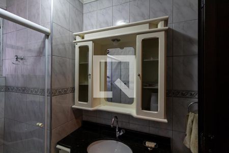 Apartamento para alugar com 75390m², 3 quartos e 1 vaga Apartamento para alugar com 75390m², 3 quartos e 1 vagaDetalhe do banheiro