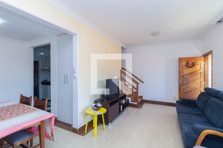 Sala de casa à venda com 3 quartos, 80m² em Santa Amelia, Belo Horizonte