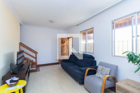Sala de casa à venda com 3 quartos, 80m² em Santa Amelia, Belo Horizonte