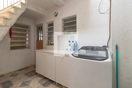 Casa à venda com 240m², 3 quartos e 2 vagasÁrea de Serviço